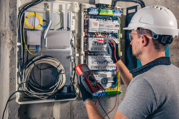Best Affordable Emergency Electrician  in Lake Geneva, WI